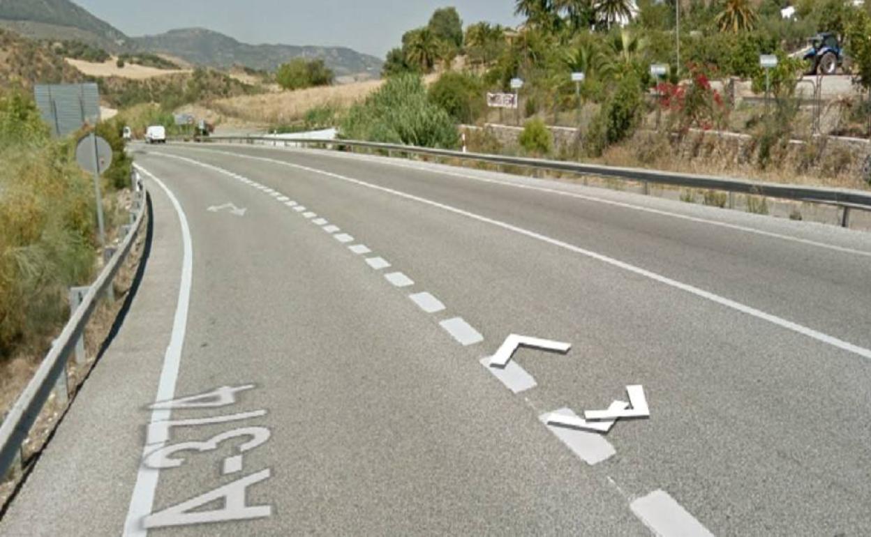 Lugar de la carretera A-374 donde se ha producido el accidente este domingo.