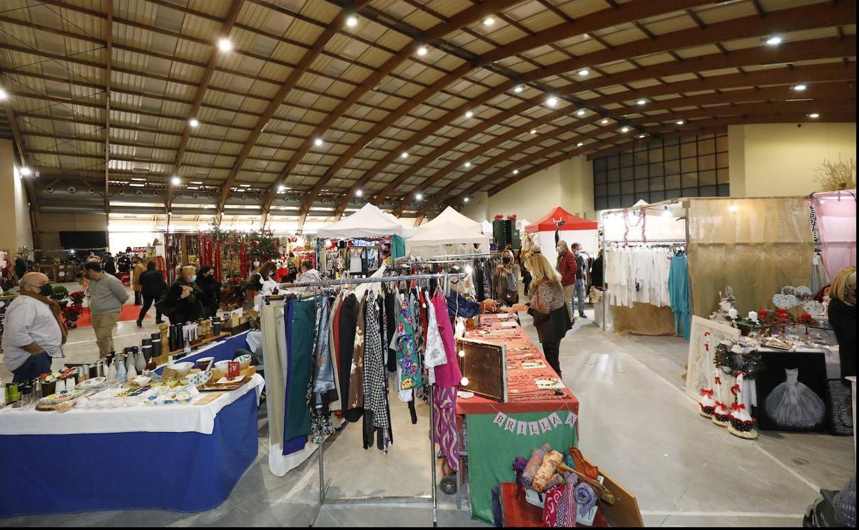 Bazar Solidario de Navidad de Cáritas. 
