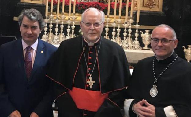 Ramón Gómez, cardenal Amigo y padre Antonio Jesús Carrasco.