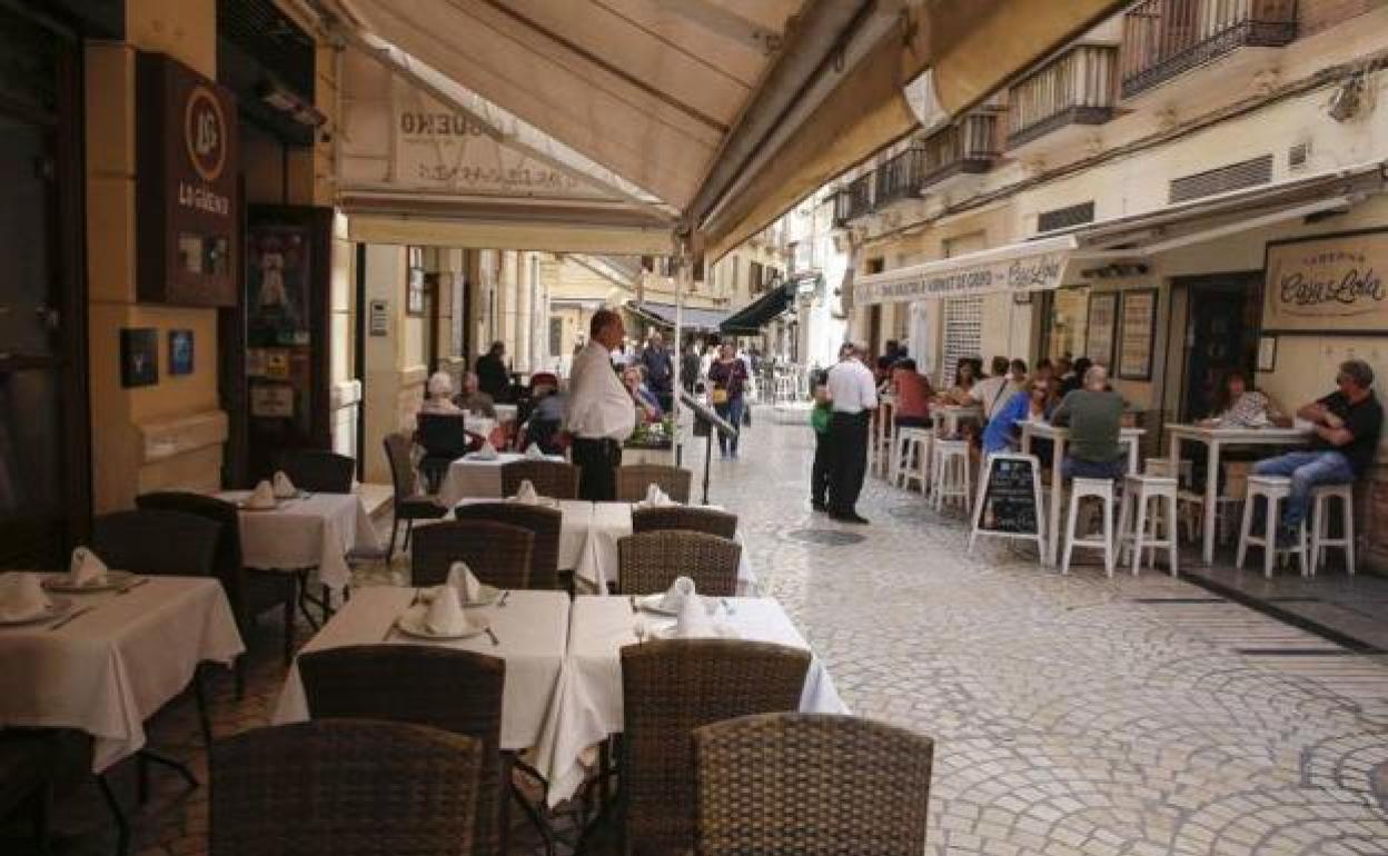 La hostelería aplaude la ampliación del pasaporte Covid en Andalucía: «Preferimos medidas preventivas a restrictivas»