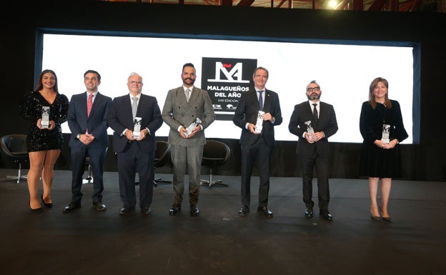 María Torres, Ramón Soler Ciurana, Jorge González, Pablo Atencia, Javier Calleja y Paz Hurtado, tras recibir los premios.