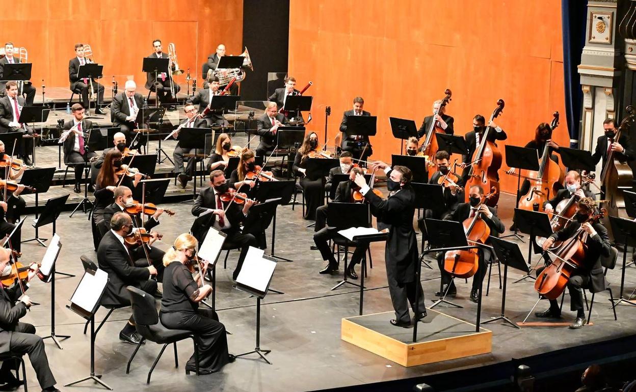 La confianza en la Filarmónica de Málaga y la lírica resiste a la pandemia
