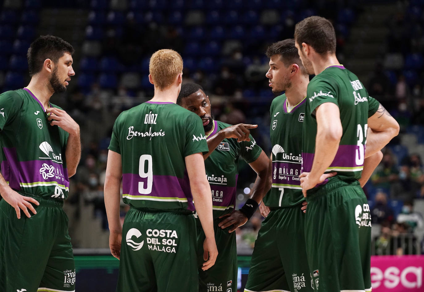 El Unicaja fue superior al Zaragoza en un encuentro con escaso público en el Carpena 