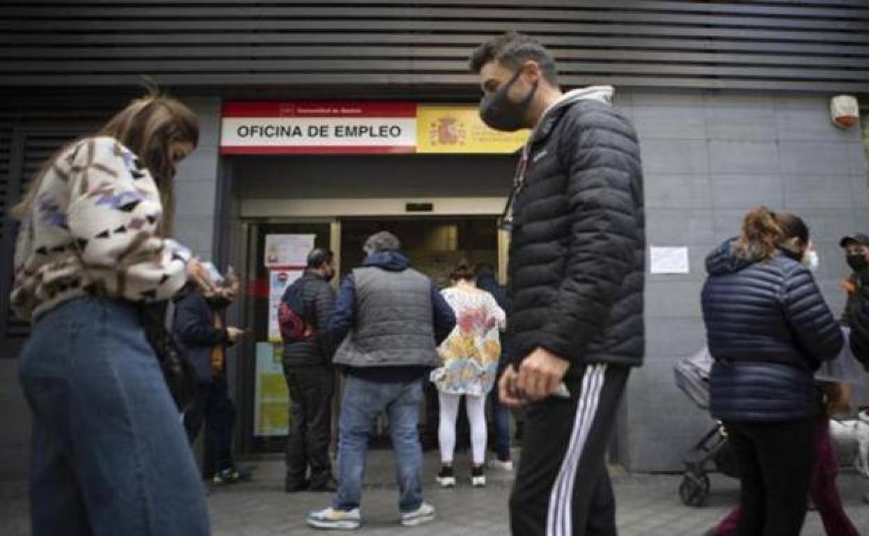 Aviso del SEPE sobre los plazos para prorrogar el subsidio de desempleo