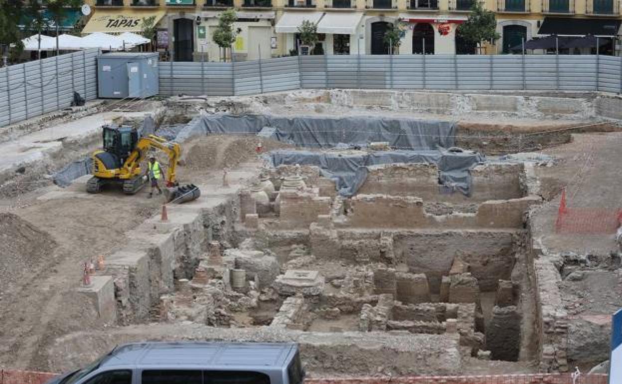 Excavación arqueológica en el solar de los cines Astoria. 