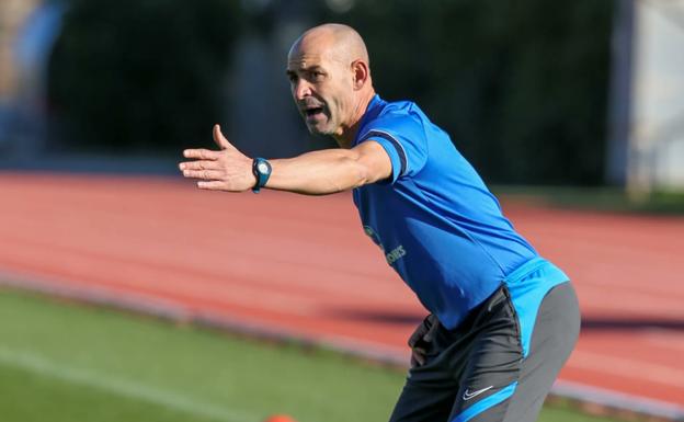 Paco Jémez: «Me gusta mucho jugar en La Rosaleda; es un campo precioso»