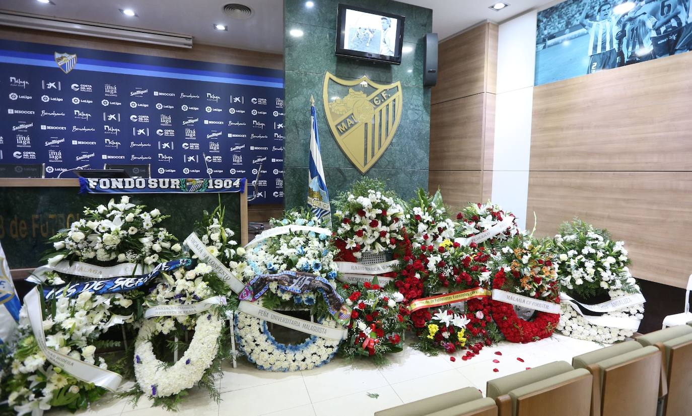 Capilla ardiente por Antonio Benítez en La Rosaleda