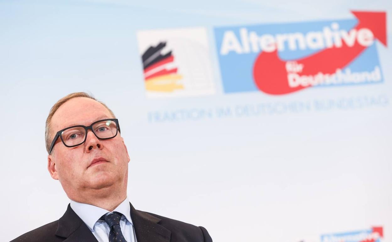 Max Otte, durante su presentación como candidato de AFD a la Presidencia Federal de Alemania.