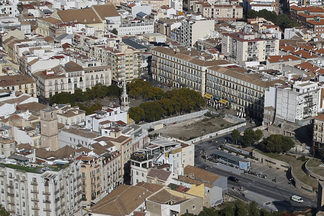 La Unidad de Medios Aéreos de la Policía Nacional creada en Málaga en el 86 cuenta con su helicóptero y un equipo de drones para perseguir la delincuencia