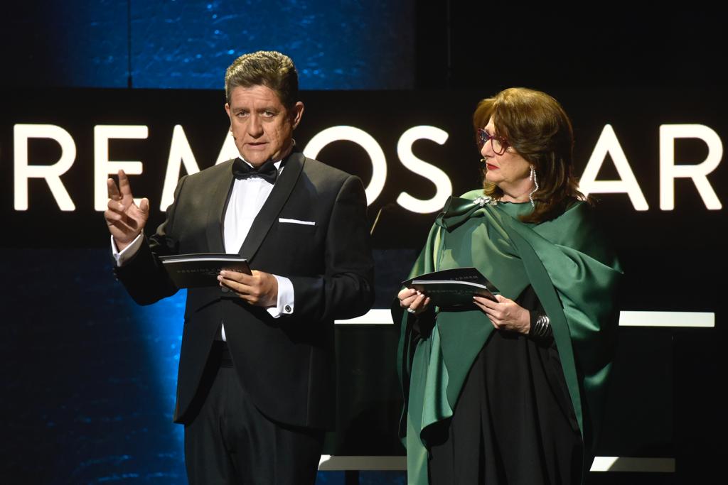 El actor Antonio Banderas recibe el Premio Carmen de Honor en el Teatro Cervantes de su tierra