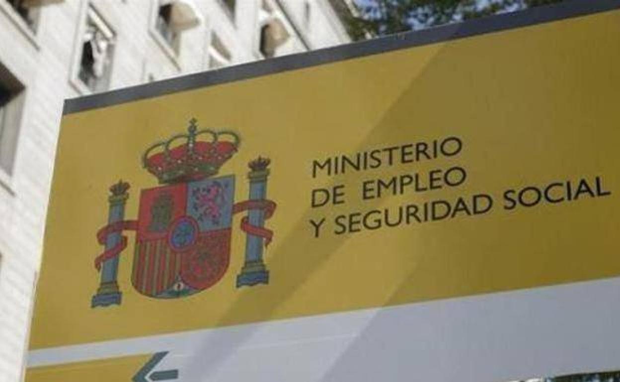 Aviso de la Seguridad Social sobre el envío masivo de cartas fraudulentas en su nombre para robar a los pensionistas