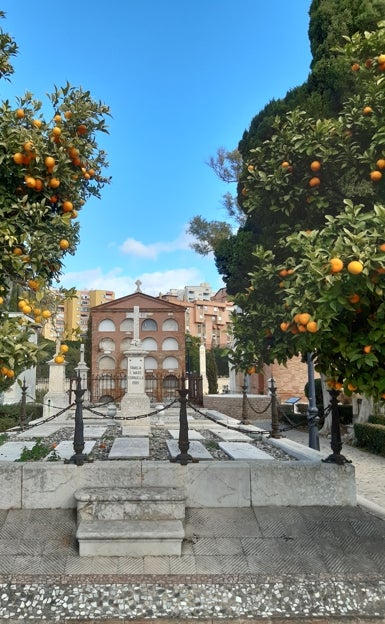 Panteón de la familia Masó. 