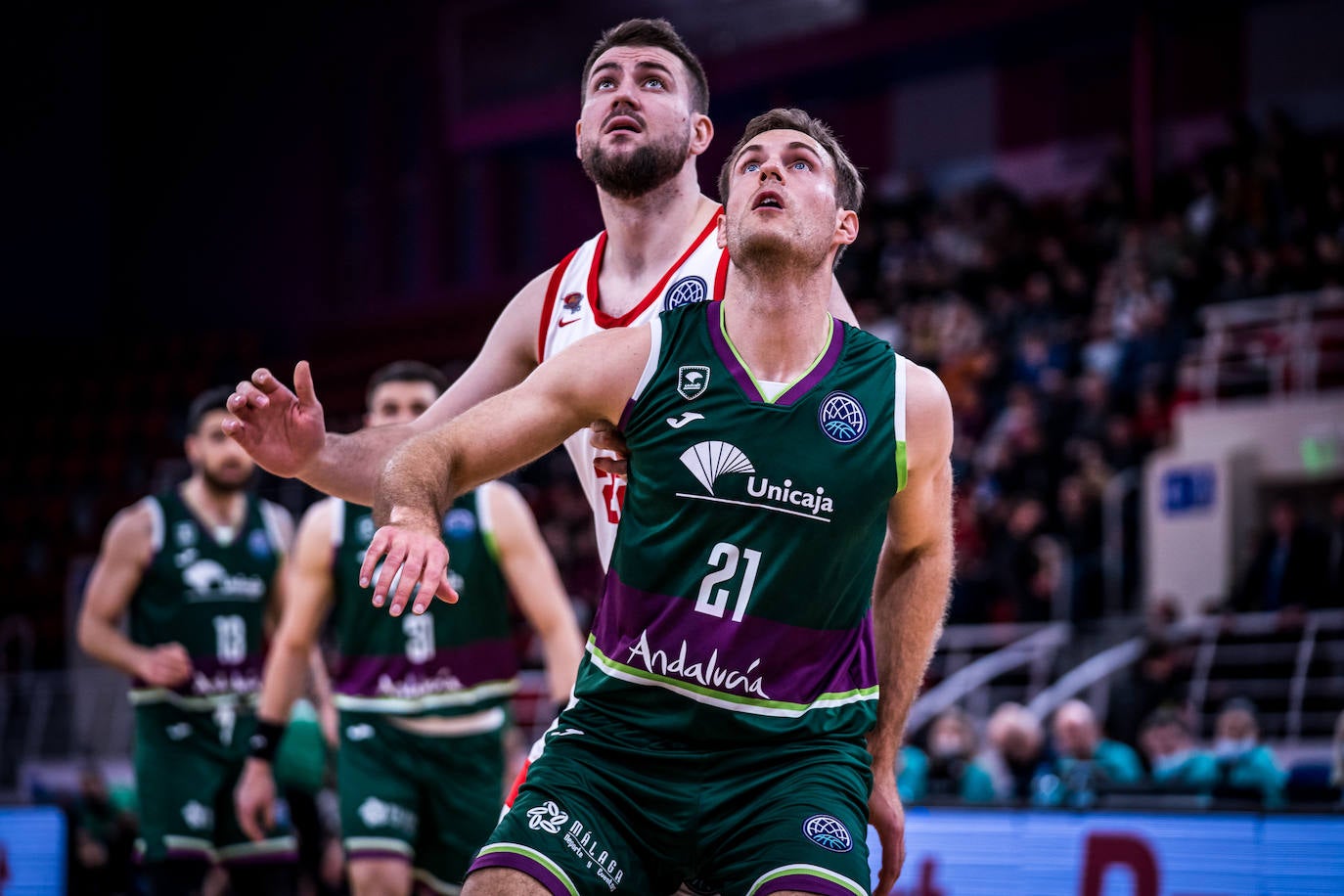 Derrota del Unicaja en su visita al Prometey, en la Champions League. 