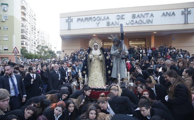 Traslado de las imágenes de la Cofradía de Nueva Esperanza. 