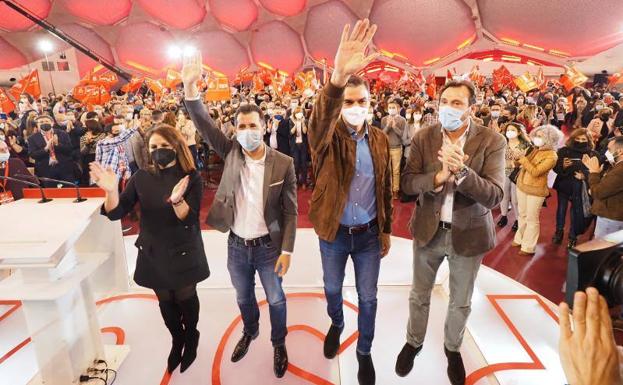 Pedro Sánchez, este viernes, en el cierre de la campaña del PSOE en Valladolid.