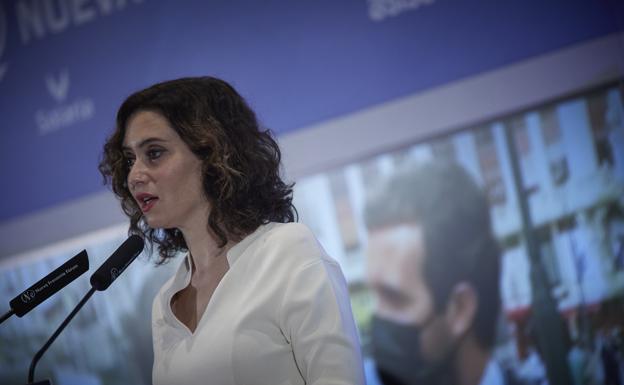 Díaz Ayuso interviene este martes en un desayuno informativo en Madrid.