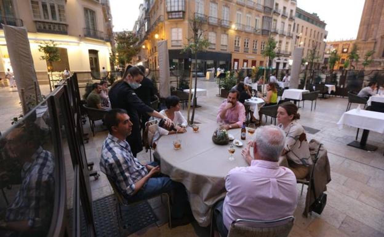 Consulta los niveles de alerta covid en todos los distritos de Andalucía