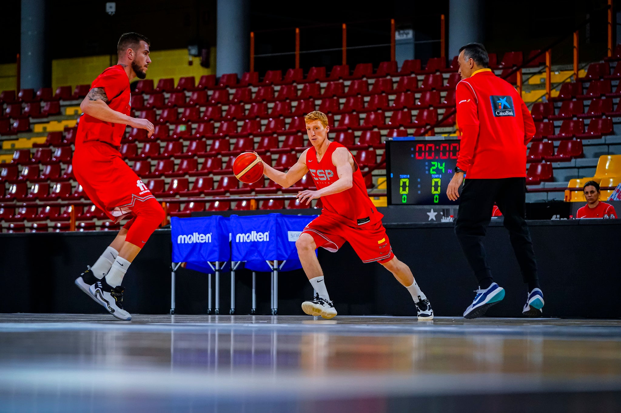 Alberto Díaz, durante el entrenamiento de España en Córdoba.