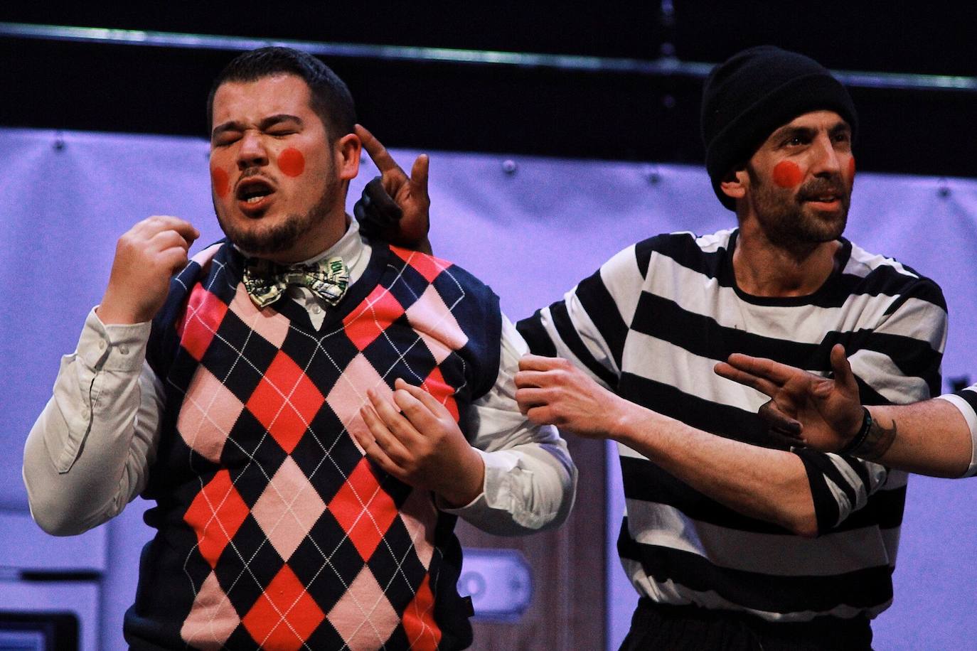 Grupos de la segunda semifinal del COAC Málaga en el Teatro Cervantes
