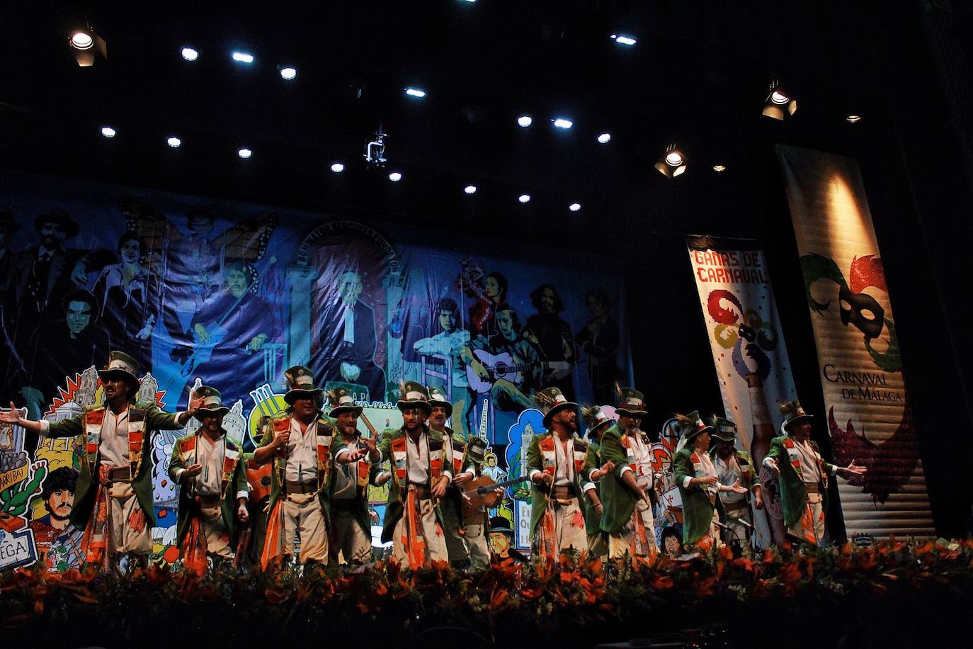 Grupos de la segunda semifinal del COAC Málaga en el Teatro Cervantes