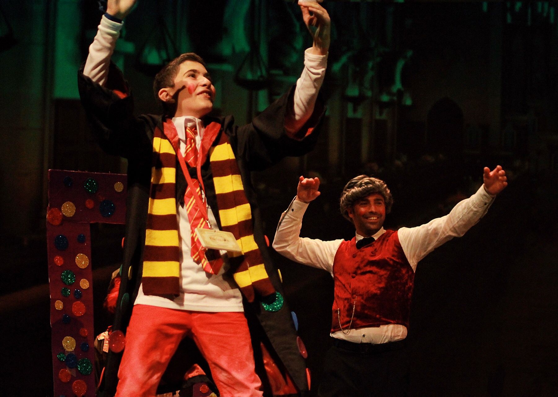 Grupos de la primera semifinal del COAC Málaga en el Teatro Cervantes