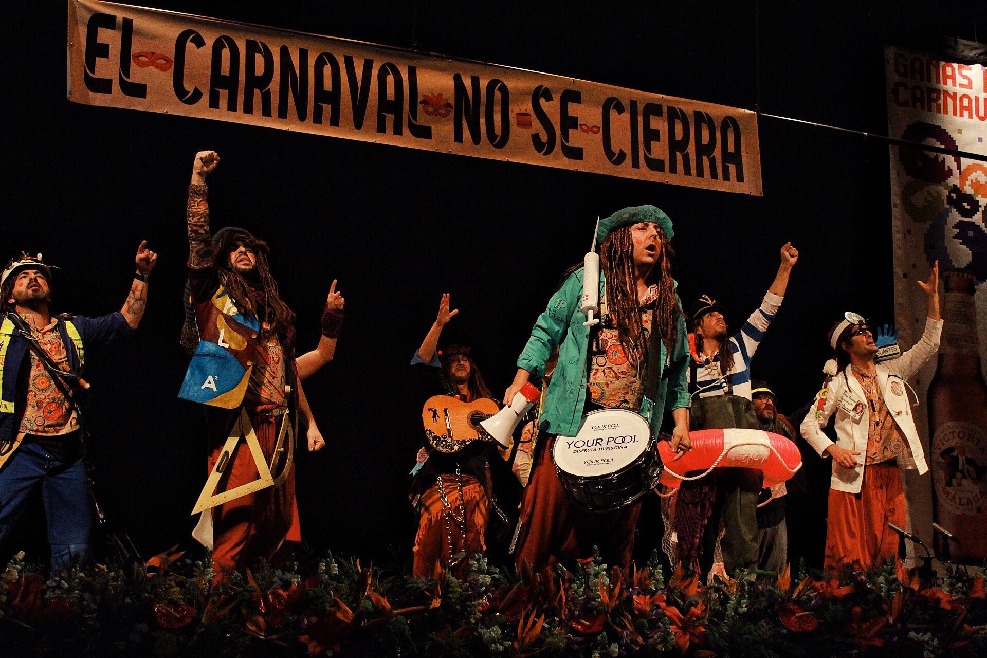 Grupos de la primera semifinal del COAC Málaga en el Teatro Cervantes