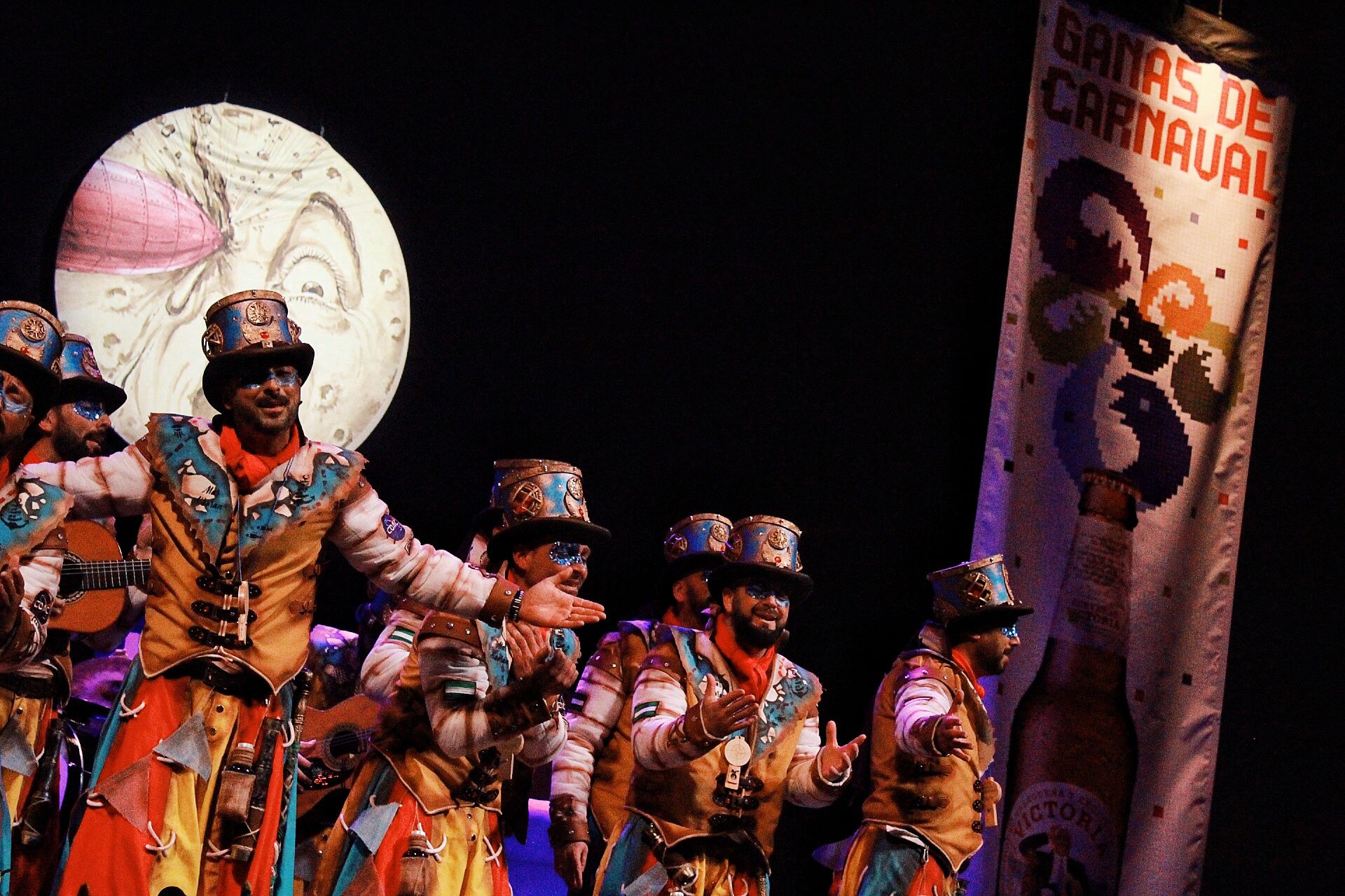 Grupos de la primera semifinal del COAC Málaga en el Teatro Cervantes