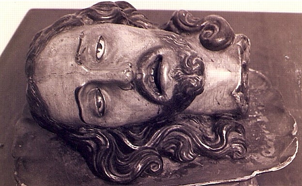 Cabeza de San Juan Bautista Degollado, pieza anónima del siglo XVIII. 