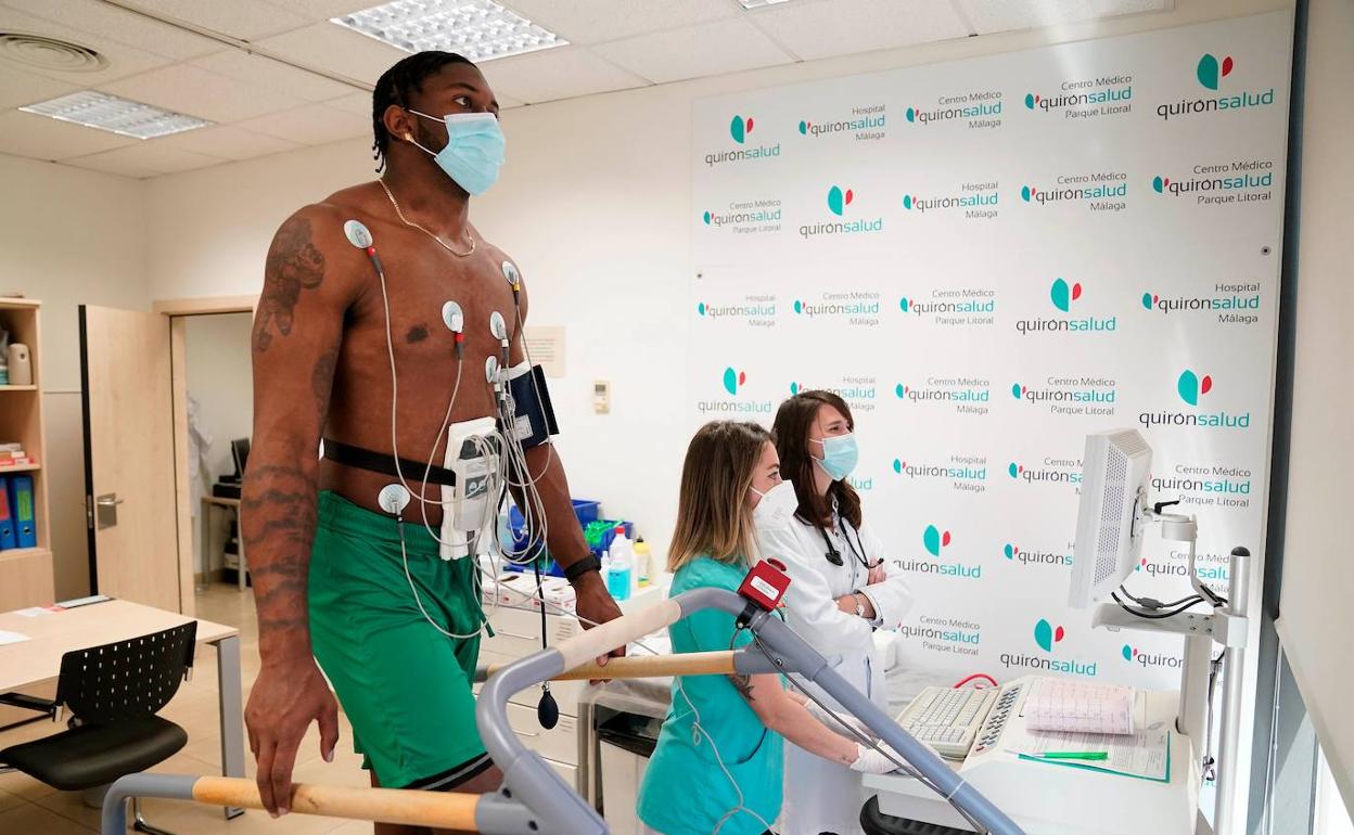 Cameron Oliver, durante las pruebas médicas en QuirónSalud. 