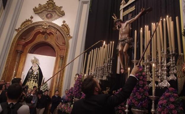 El Cristo de la Victoria el día de su bendición en San Felipe Neri. 