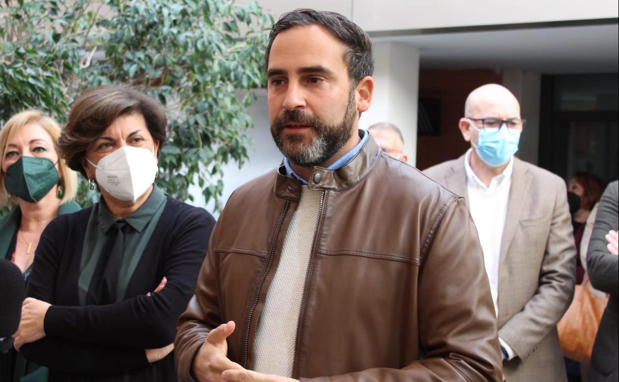 Daniel Pérez, este sábado, antes de presidir el comité provincial del PSOE. 