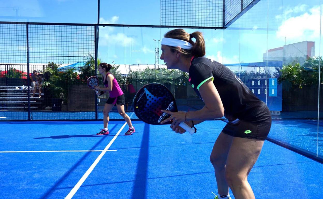 Carolina Navarro y Eli Amatriain. 