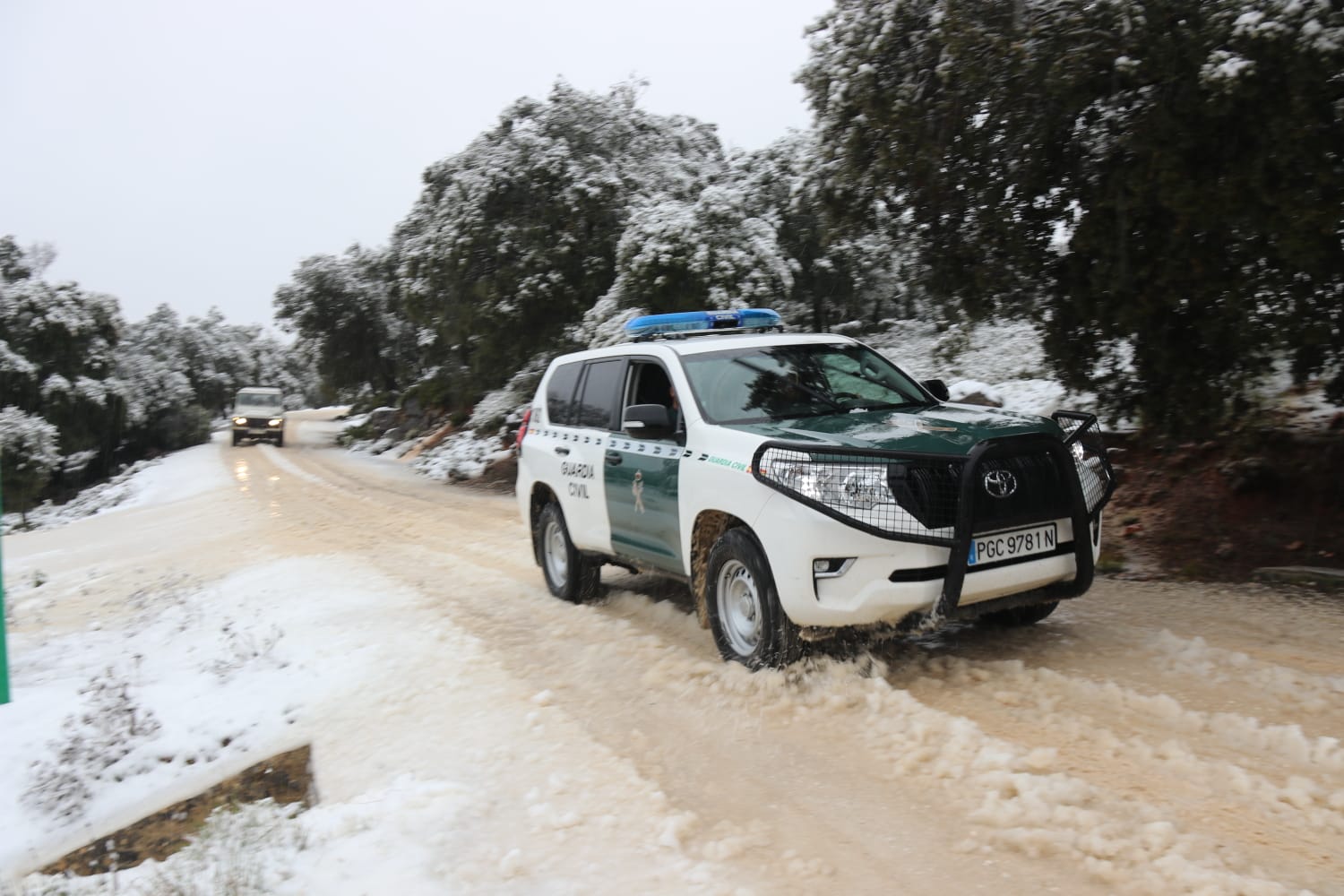 El paso de la borrasca Celia deja nieve y lluvia en distintos puntos de la provincia malagueña. El paso de la borrasca Celia deja nieve y lluvia en distintos puntos de la provincia malagueña. Acceso al parque Sierra de las Nieves