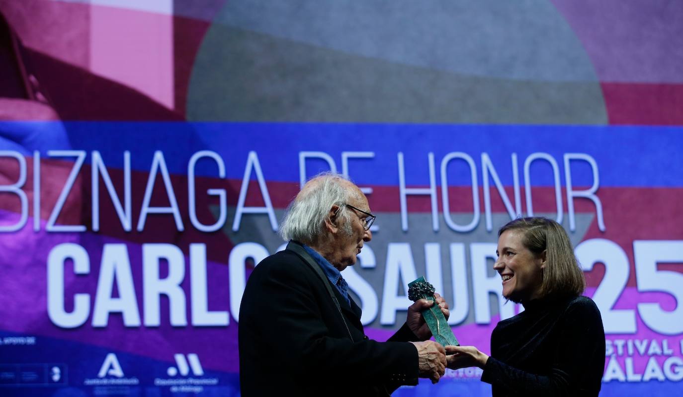 El director Carlos Saura recibió la Biznaga de Honor del Festival