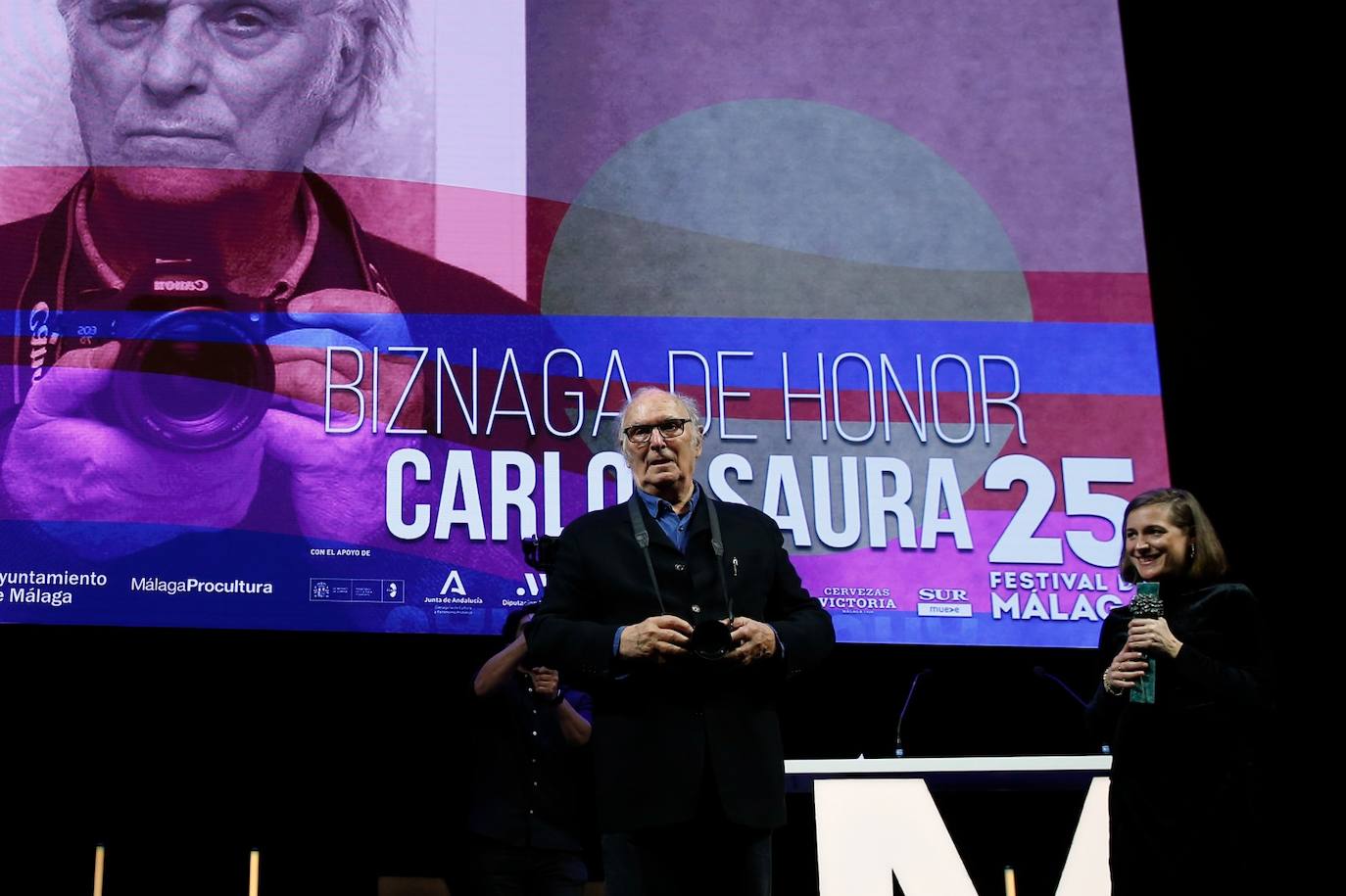 El director Carlos Saura recibió la Biznaga de Honor del Festival