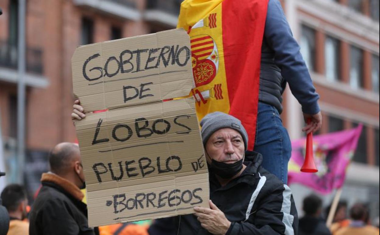 Un manifestante en la marcha de Madrid.