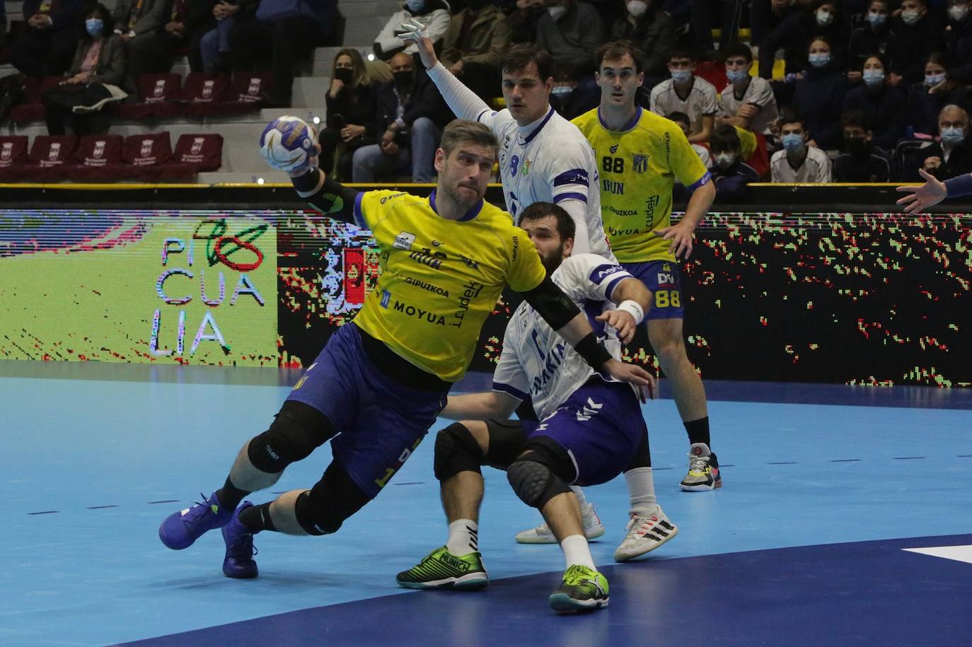El Fernando Argüelles acoge hasta el domingo esta competición
