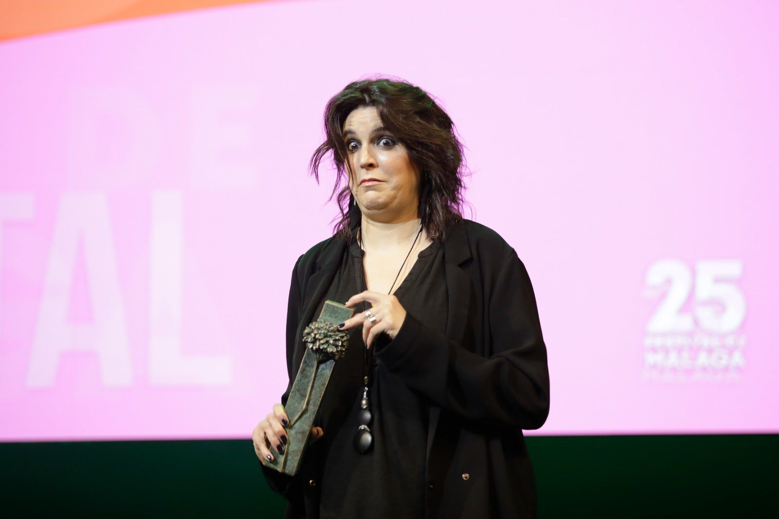 Todas las fotos de la jornada: ruedas de prensa, pases de películas, presentaciones y la gran gala del Teatro Cervantes