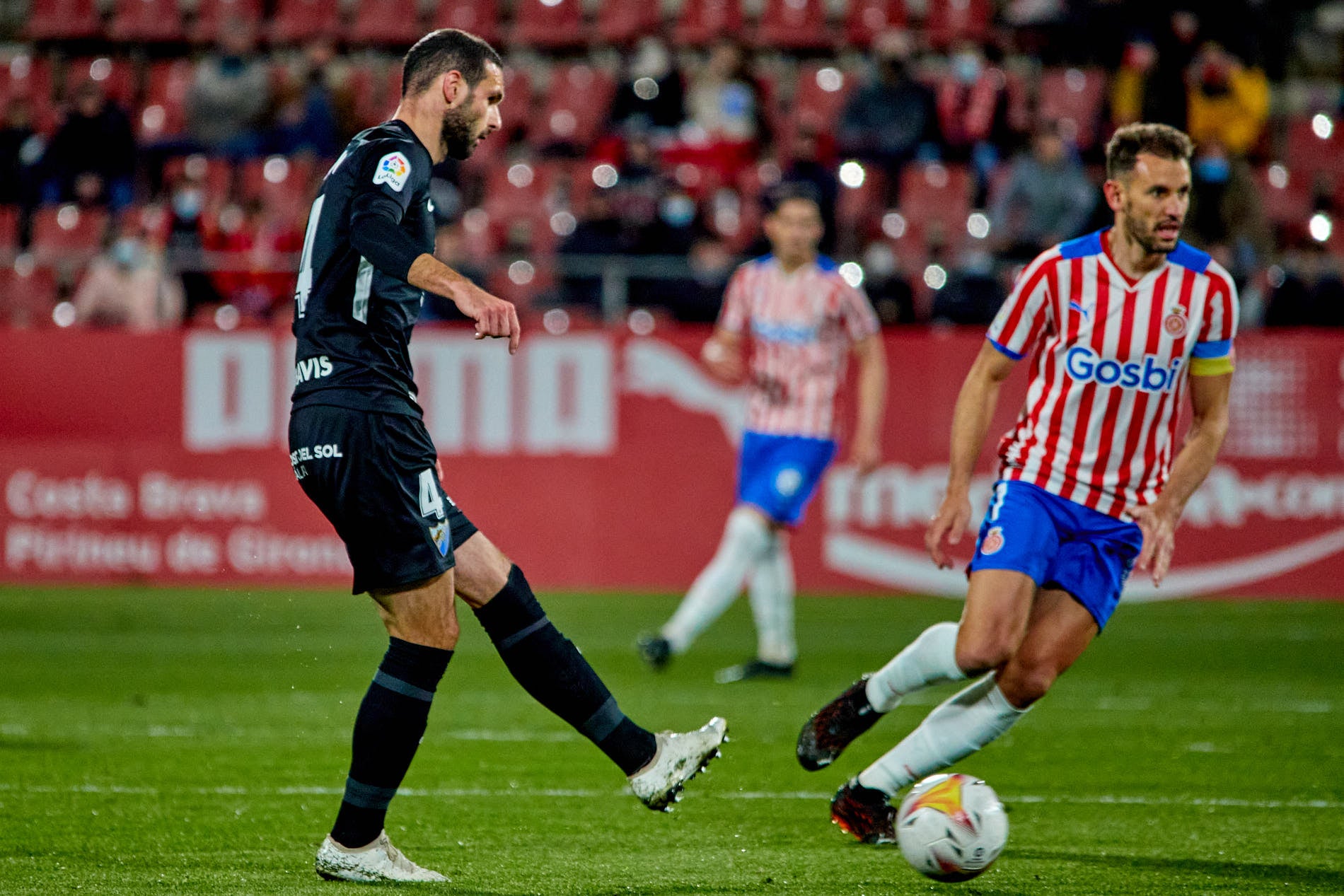 El Málaga pierde por la mínima en Girona en buen partido en cuanto a juego pero donde volvió a sufrir la falta de puntería. Desaprovechó múltiples ocasiones... sobre todo en las botas de Brandon.