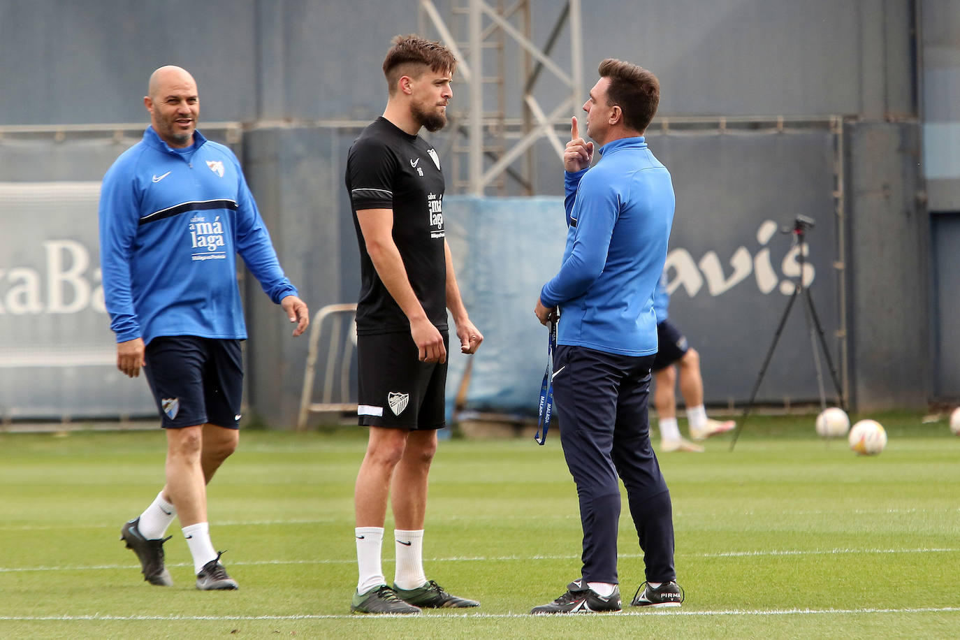 Dirige su primera sesión de entrenamiento con el equipo blanquiazul en busca de un revulsivo que pueda dejar atrás la mala racha de resultados