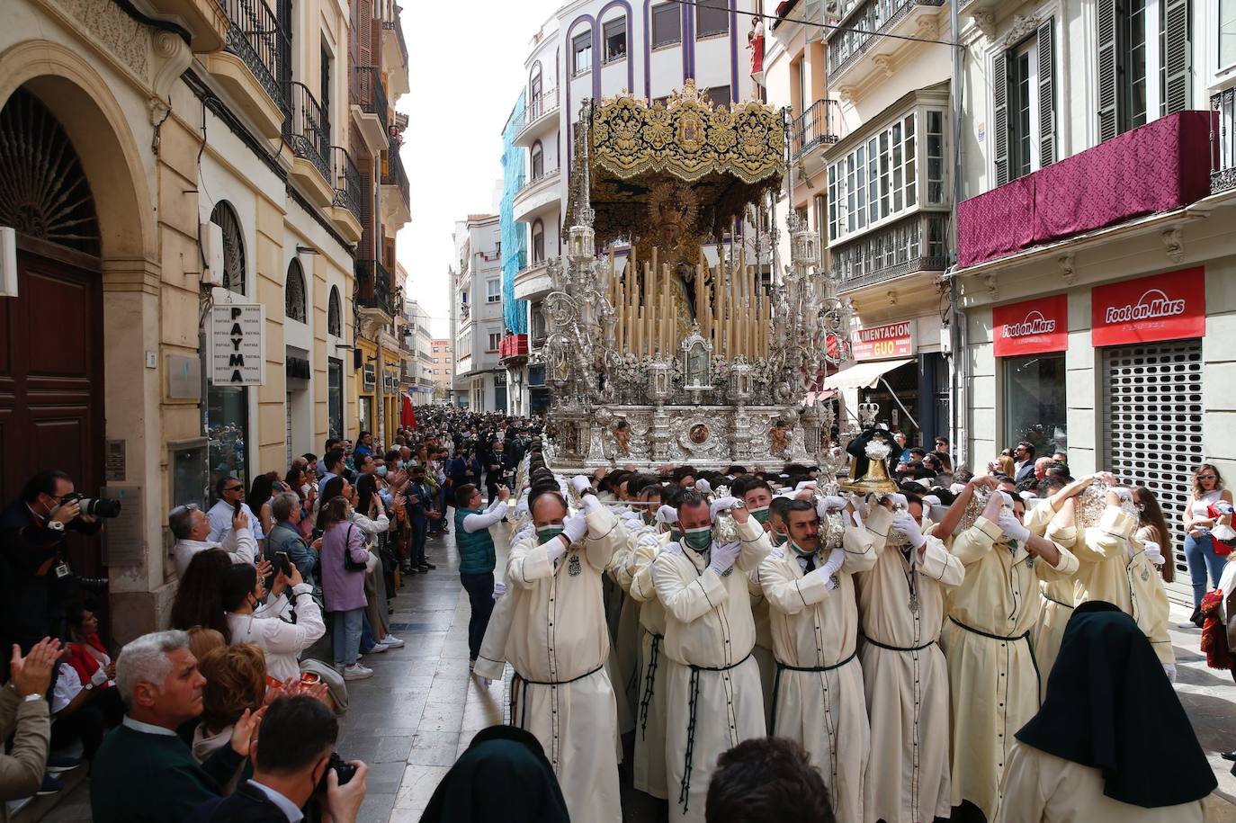 Virgen de Lágrimas y Favores