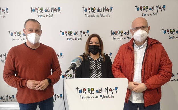 David Vilches, Belén Zapata y Jesús Carlos Pérez Atencia, en la presentación de la actuación. 