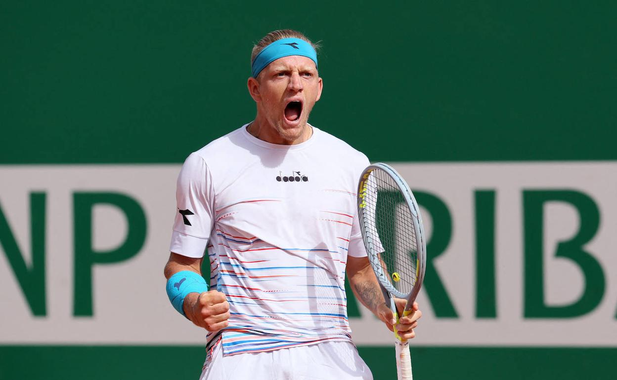 Alejandro Davidovich celebra un punto en su importante victoria del martes ante Djokovic. 