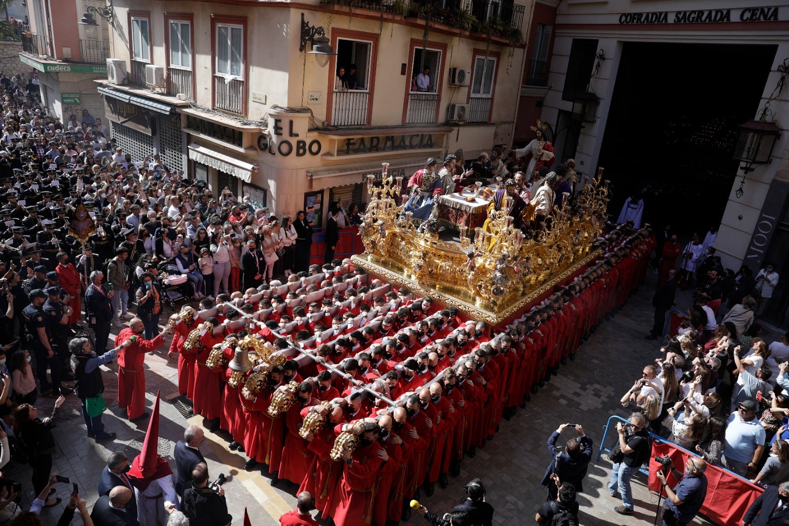 Las mejores imágenes de las cofradías del Jueves Santo 2022 en Málaga