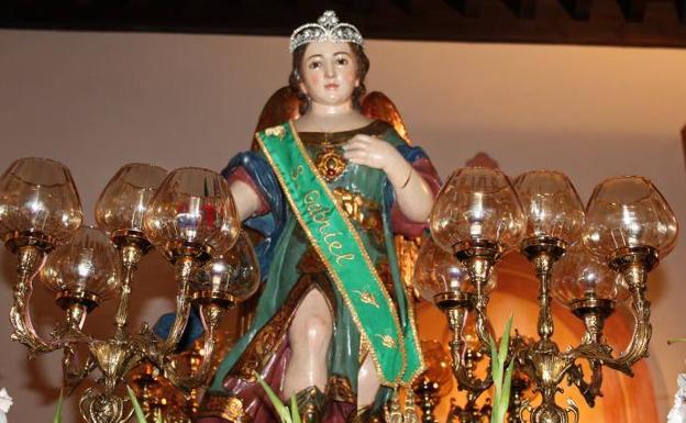 San Gabriel es el protagonista de estas fiesta religiosas, pero también lúdicas. 