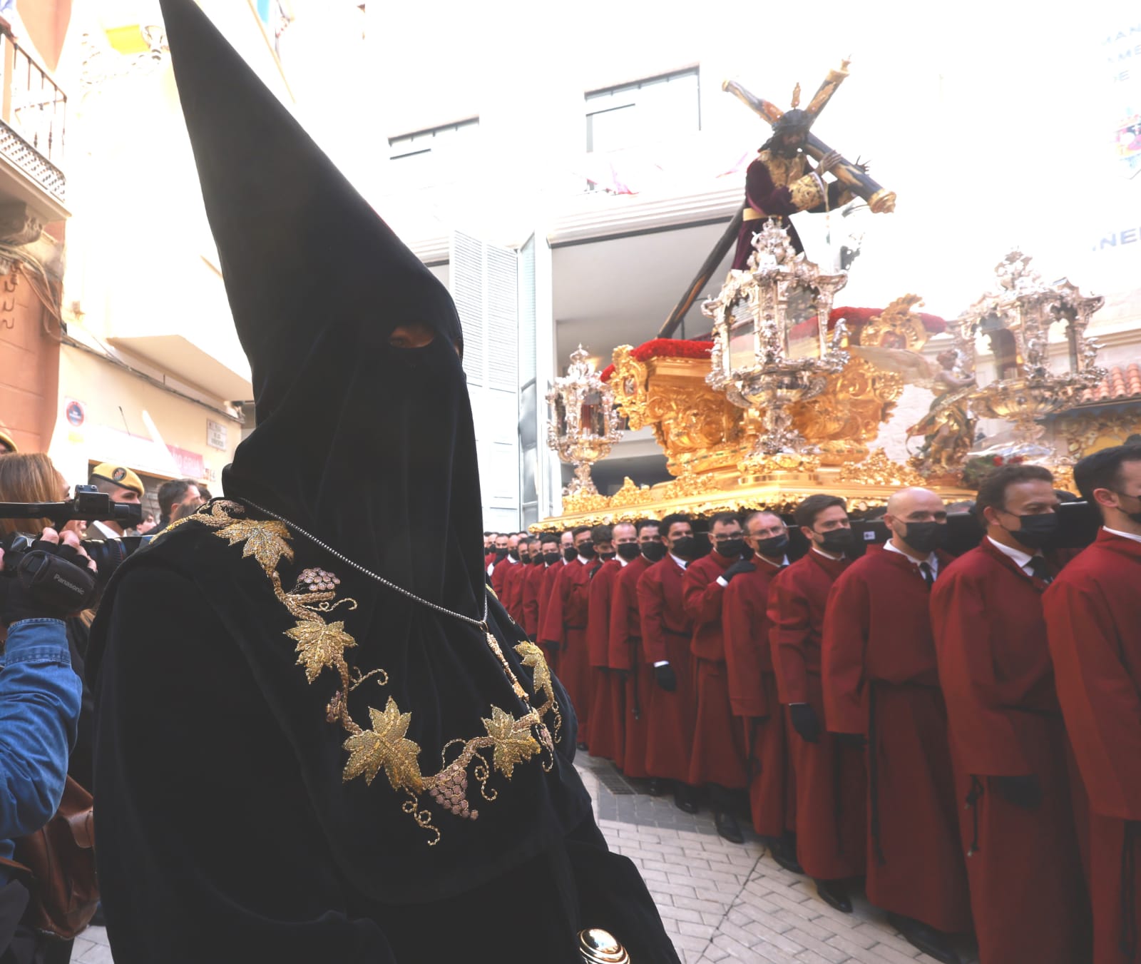 Las mejores imágenes de las cofradías del Jueves Santo 2022 en Málaga