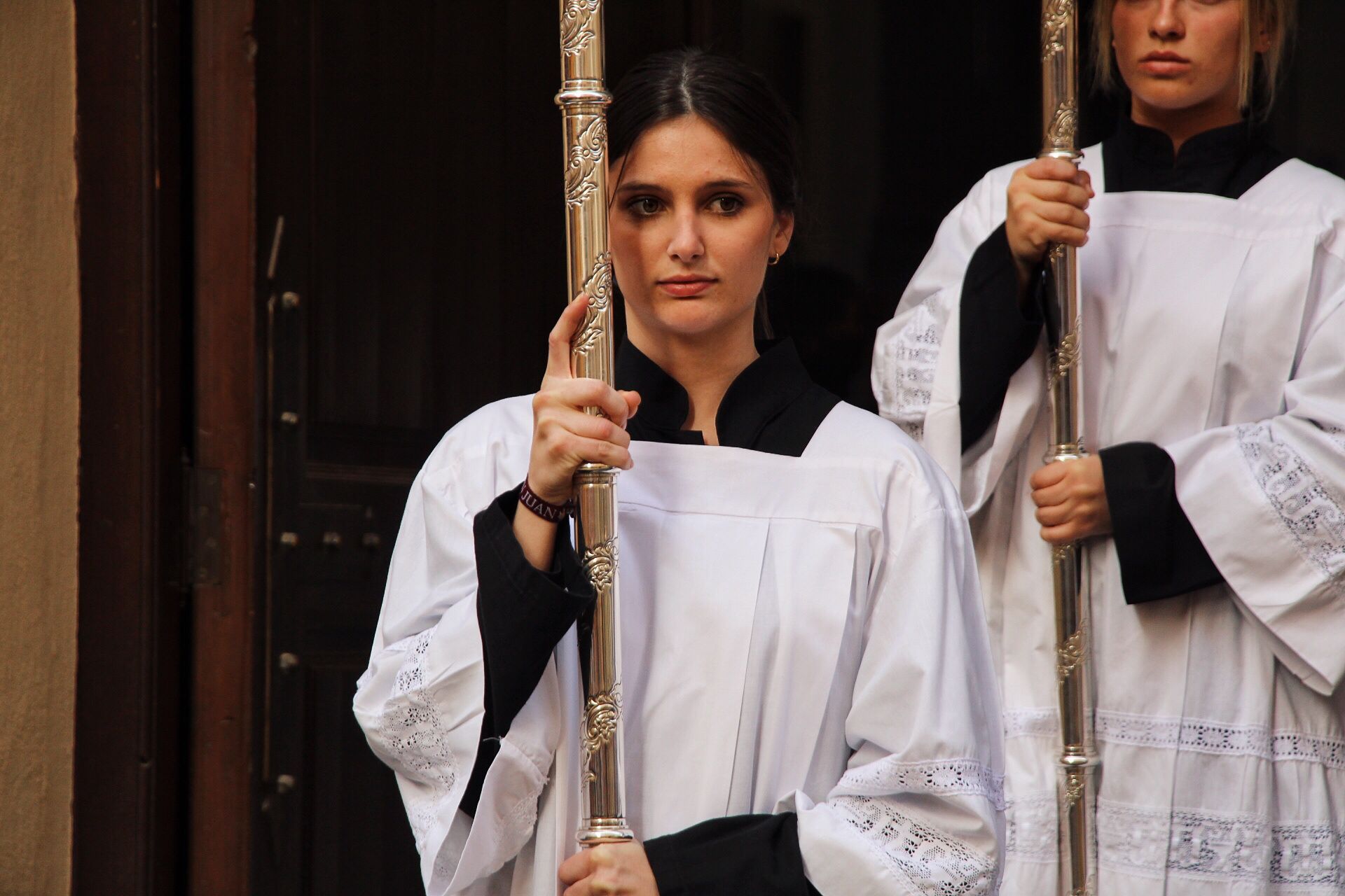 Las mejores imágenes de las cofradías del Viernes Santo en Málaga. Procesionan Monte Calvario, Descendimiento, Dolores de San Juan, Amor, Traslado, Piedad, Sepulcro y Servitas.