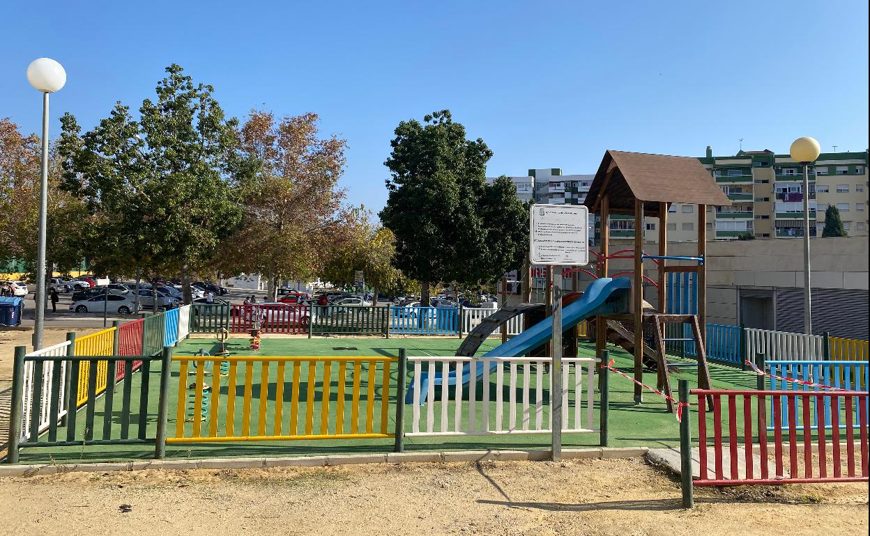 Imagen de un parque infantil en Torre del Mar. 