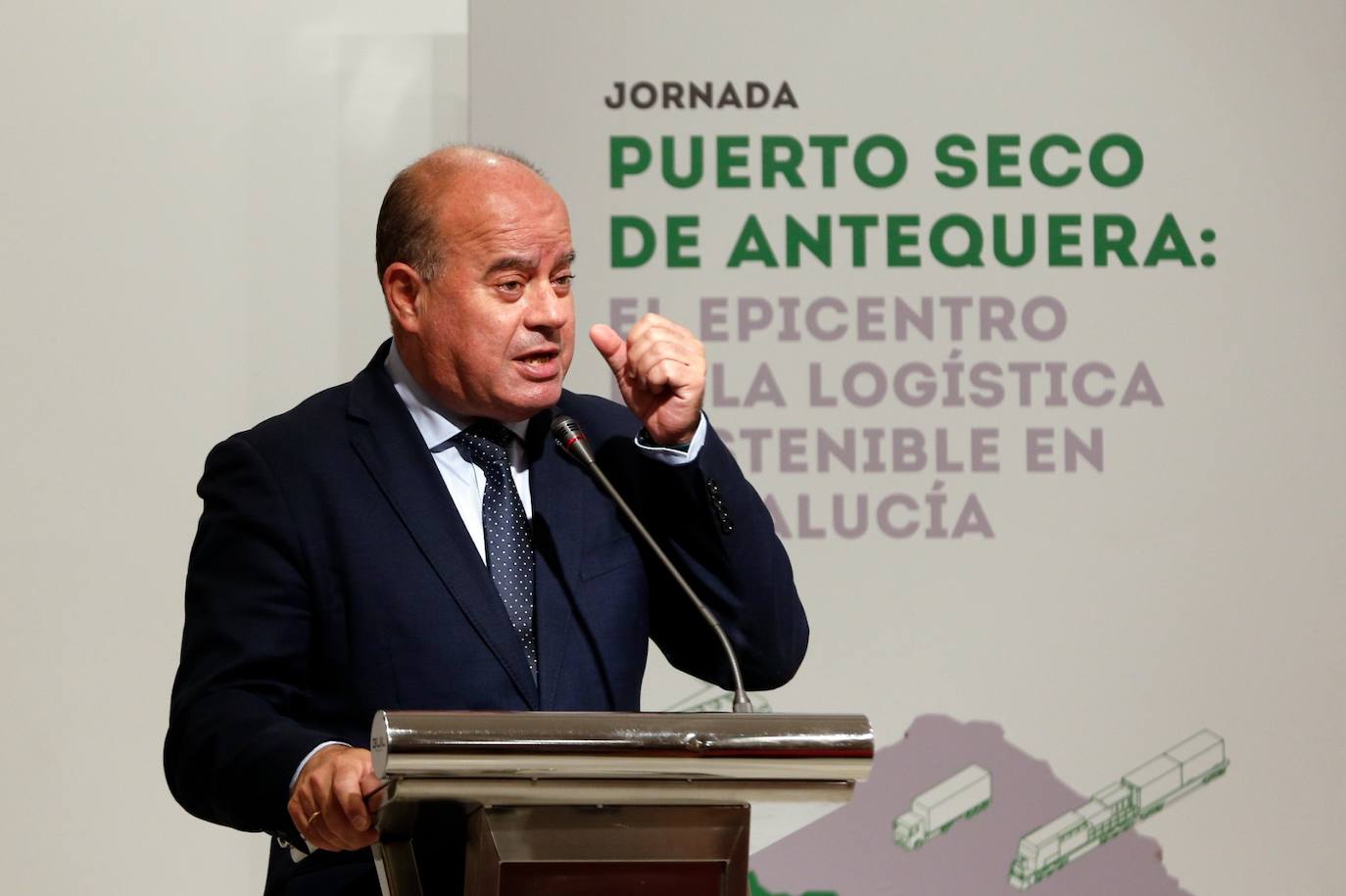 El acto ha sido organizado por SUR, el Puerto Seco y los puertos de Algeciras y Málaga en colaboración con la Junta de Andalucía y el Ayuntamiento de Antequera.