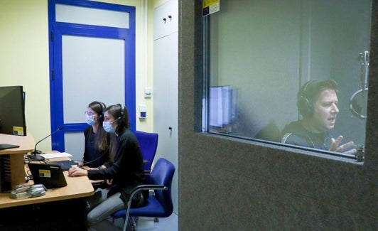 Carlos Latre, durante una sesión de estudio en el CIMES.